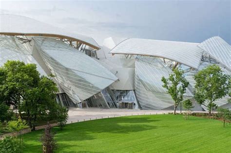 fondation louis vuitton billets coupe file|Nos meilleurs billets coupe file pour la Fondation .